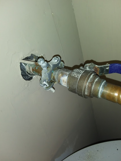 [ElectriciansForums.net] How to move primary ground at water heater.