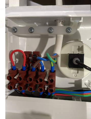 [ElectriciansForums.net] Little mystery that's bugging me