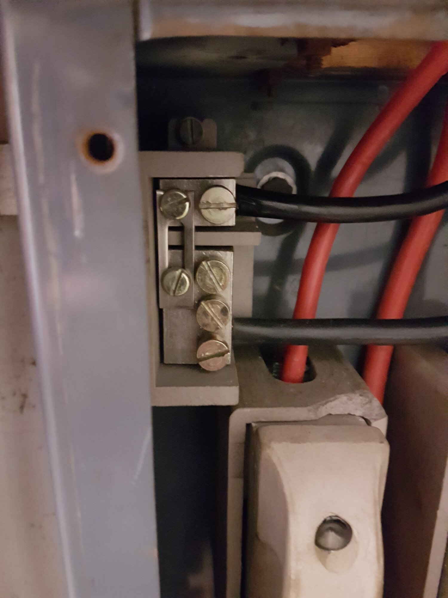 [ElectriciansForums.net] Dodgy trade pictures for your amusement! - 1 Million Views!