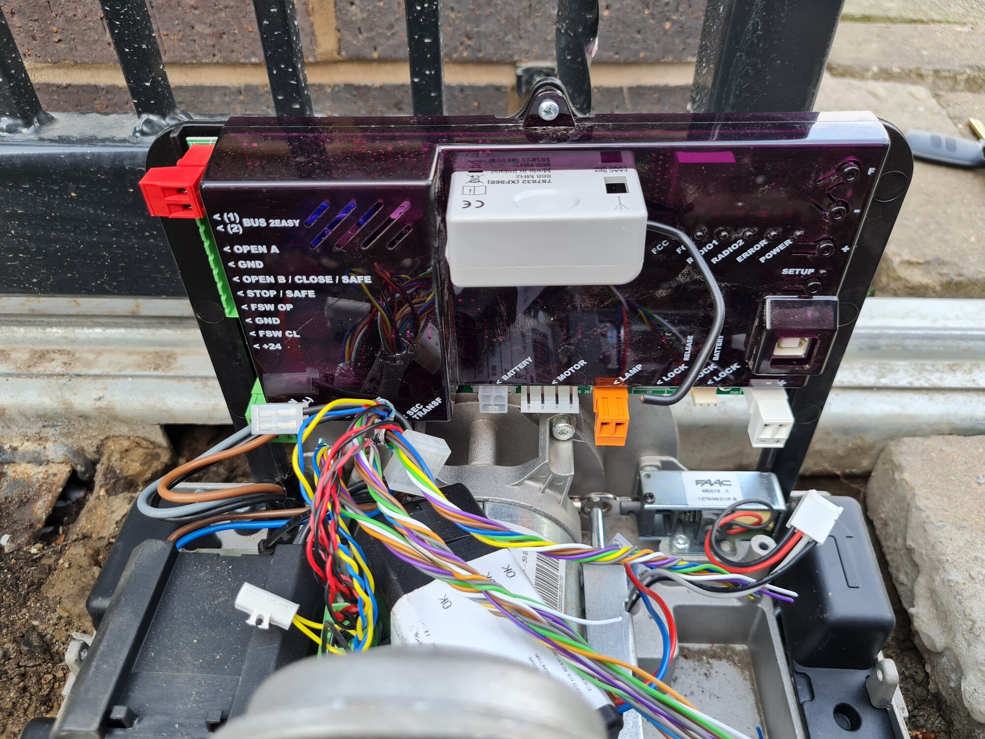 [ElectriciansForums.net] Faac c721 shorting power on mains