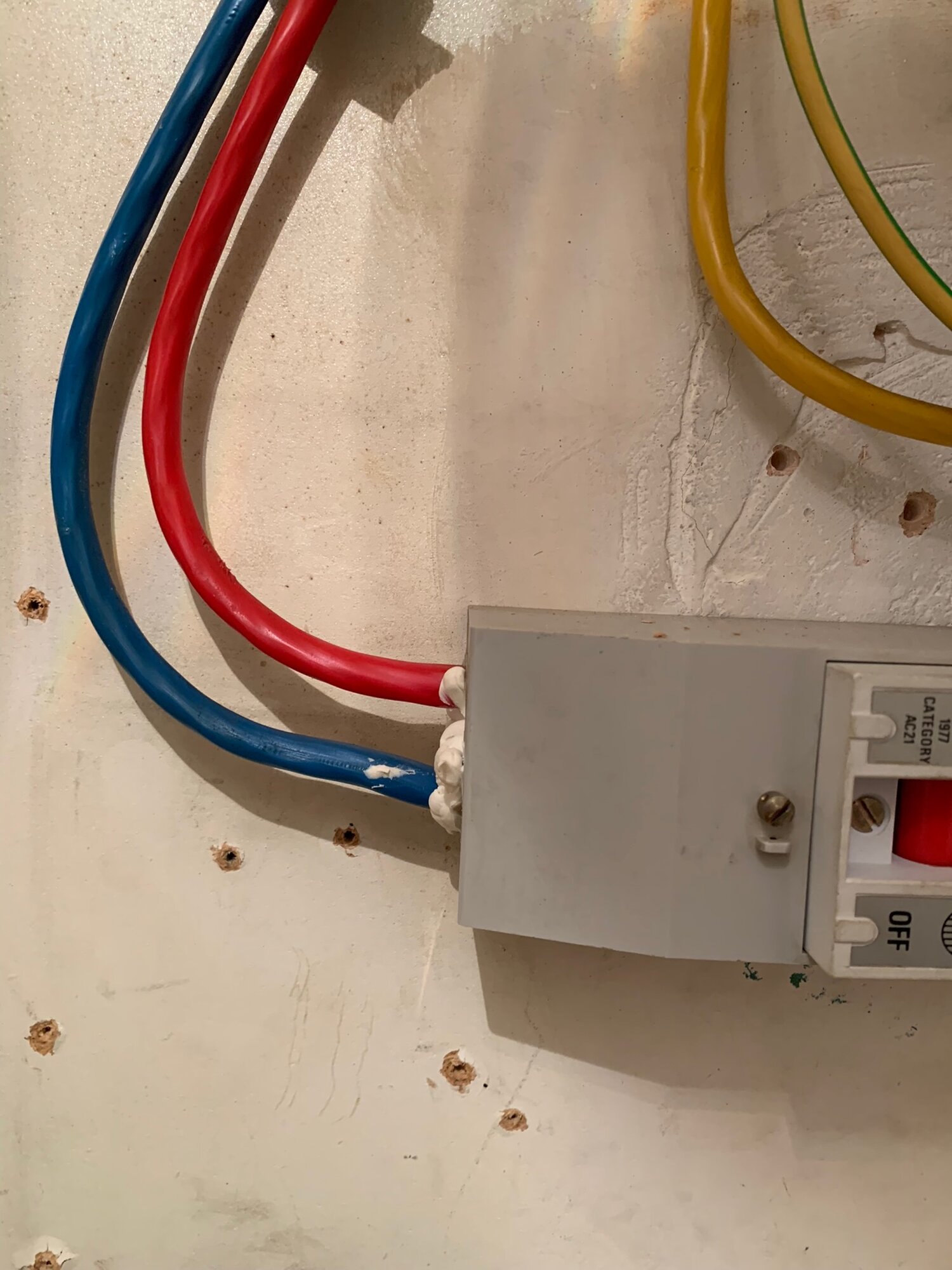 [ElectriciansForums.net] What’s your view on this installation that’s been passed