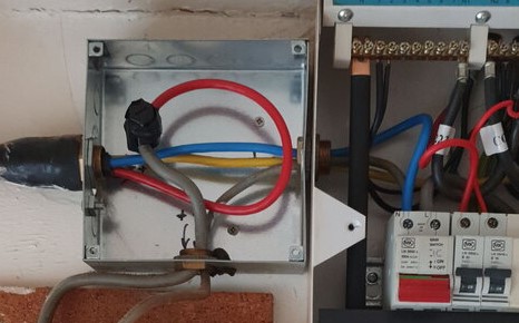 [ElectriciansForums.net] Something just doesnt feel right