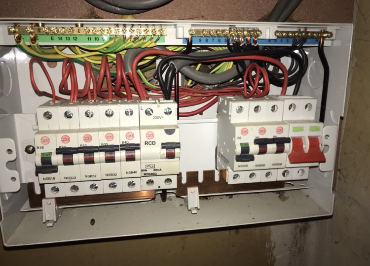 [ElectriciansForums.net] EICR Coding challenge for trainees.