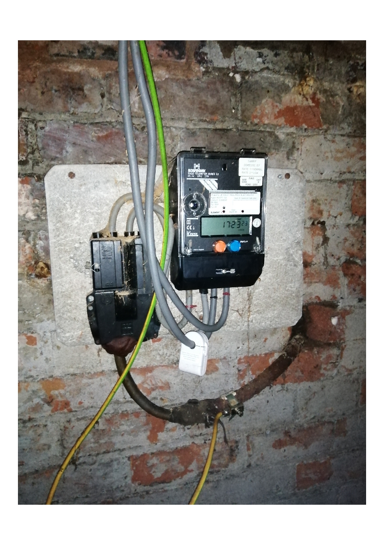 [ElectriciansForums.net] Does This Installation Look Correct?