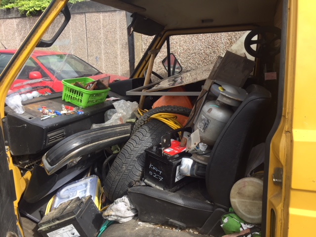 [ElectriciansForums.net] Competition: We all have that mate who has the world’s messiest van, if not it’s probably you…