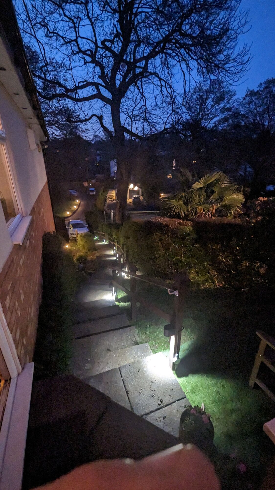 [ElectriciansForums.net] Help with outside lighting....