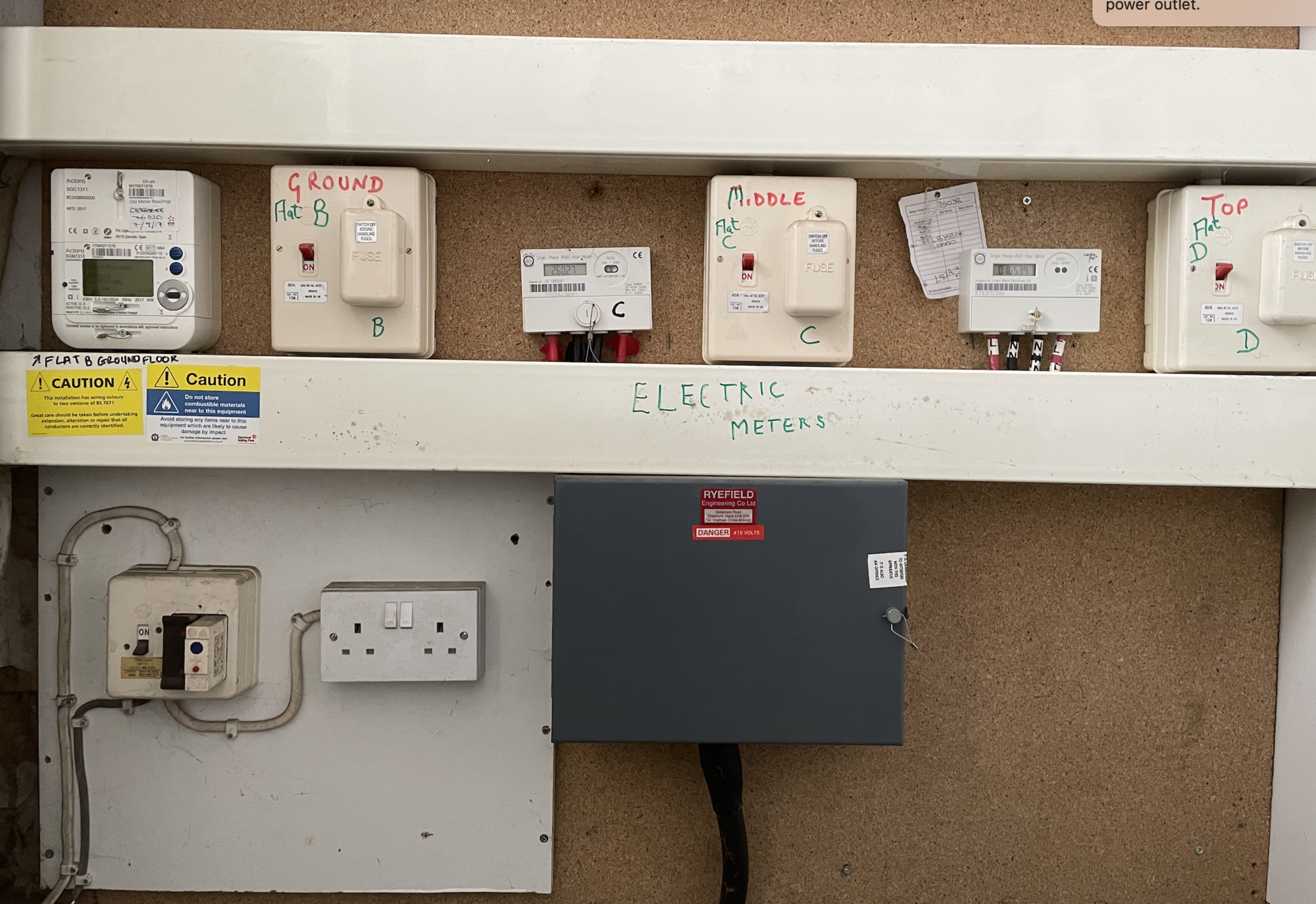 [ElectriciansForums.net] Cut out mess - who is responsible?