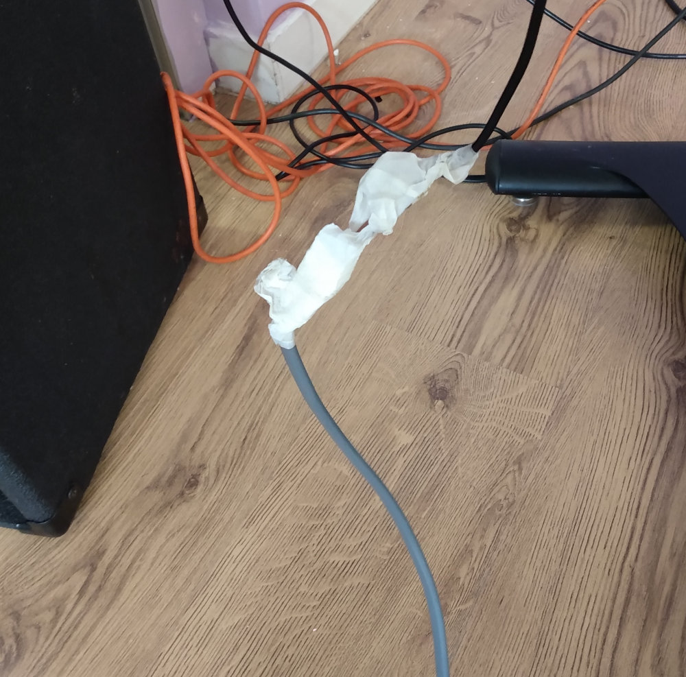 TV-cable-top.jpg