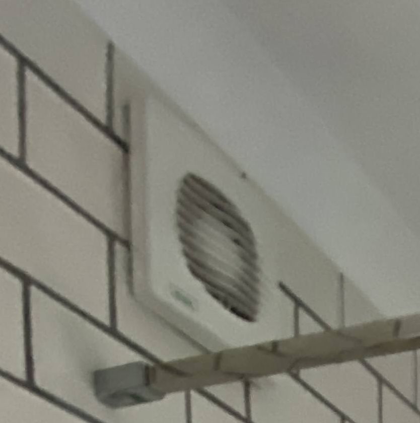 1. 240v Fan in Shower Cubicle C2.jpg