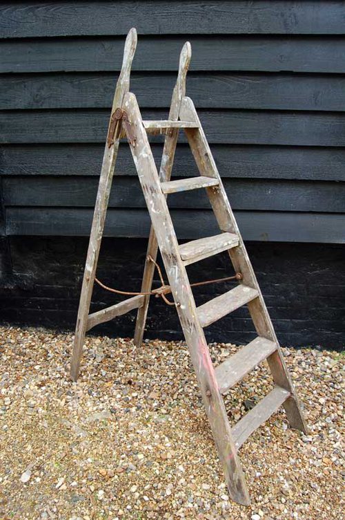 A_Vintage_Wooden_Step_Ladder_as075a1633b.jpg