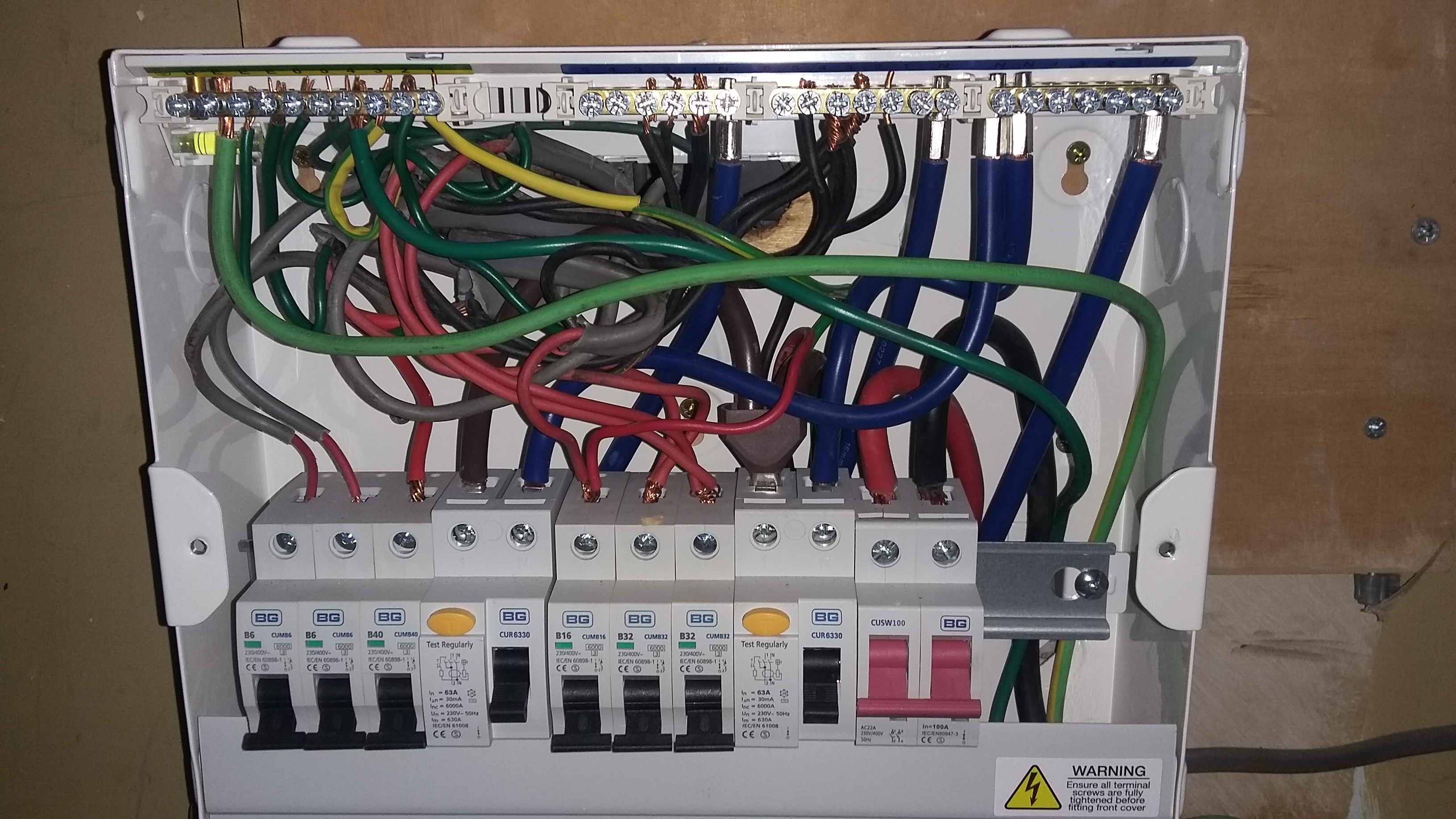 consumer unit.jpg