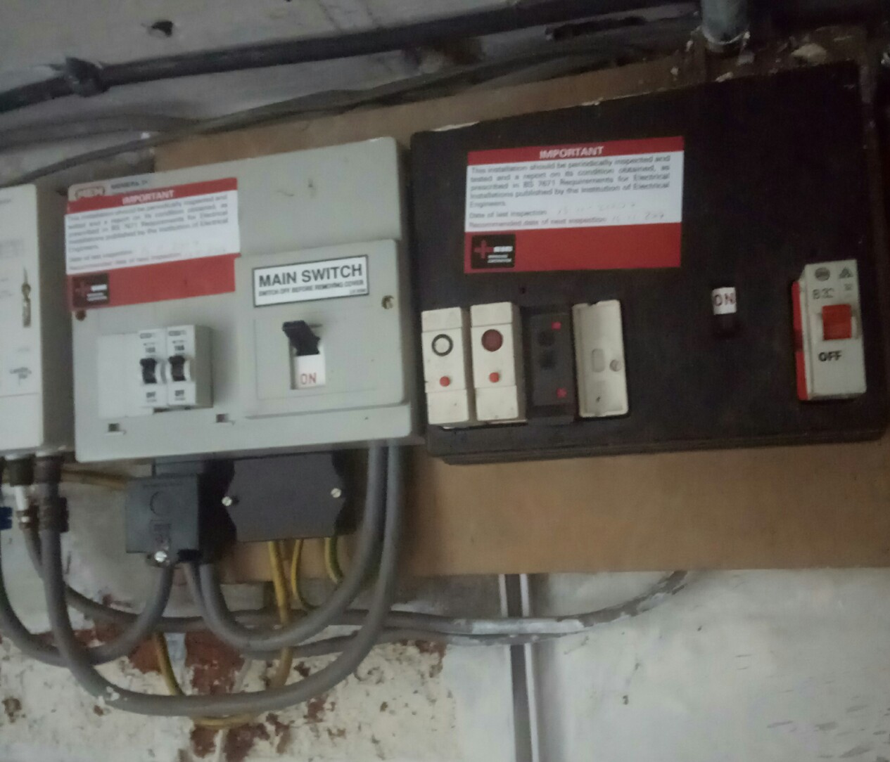 consumer unit.jpg