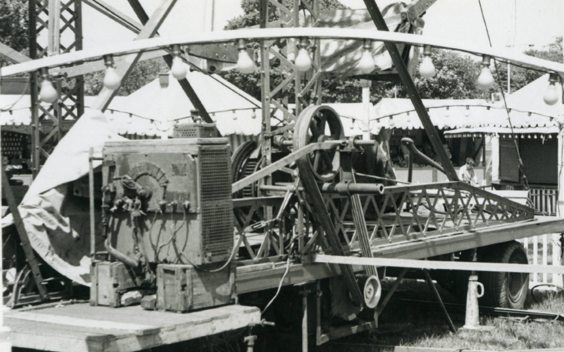 Ferris wheel motor and controller.png