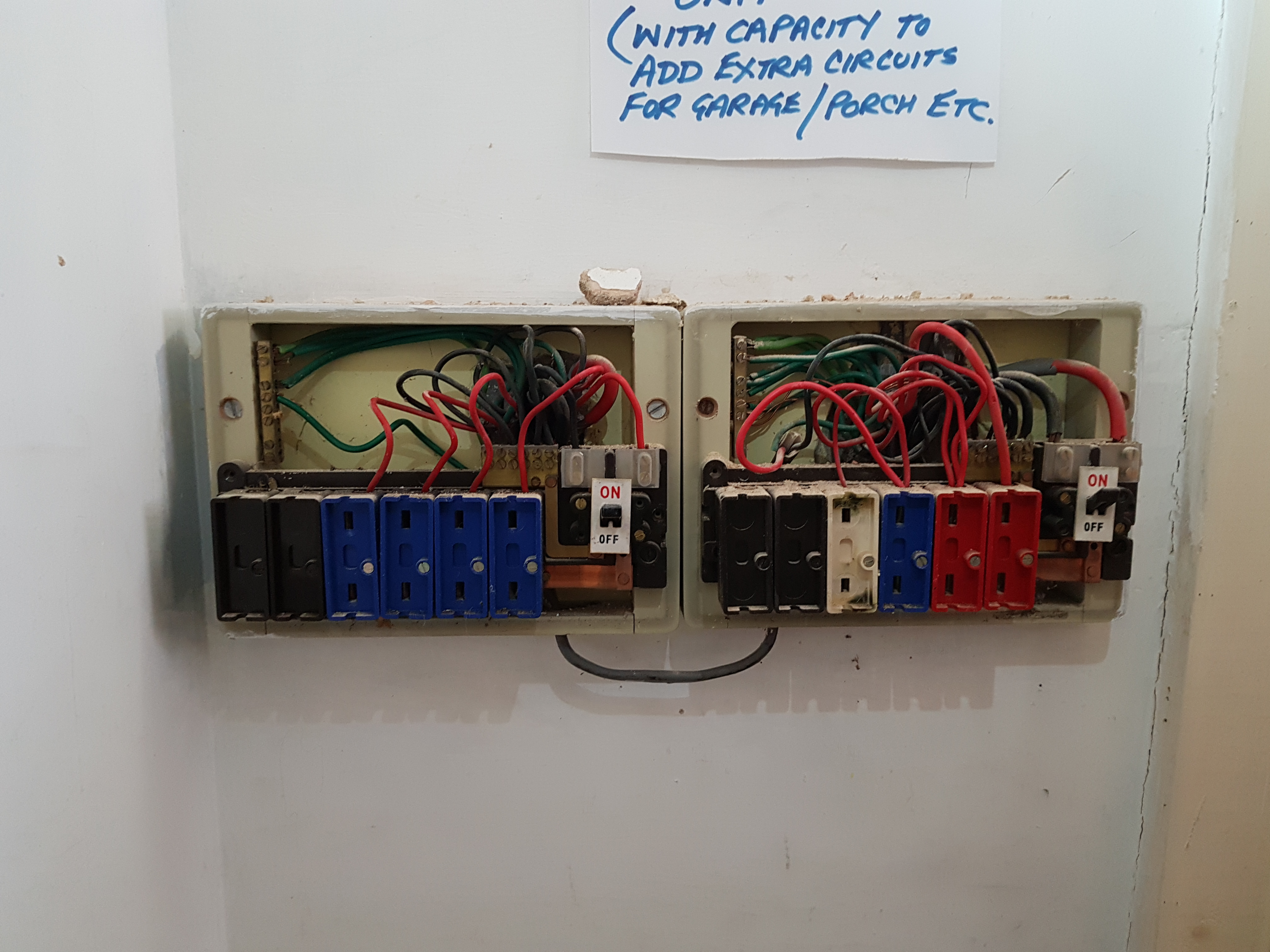 Inside old fuse box.jpg