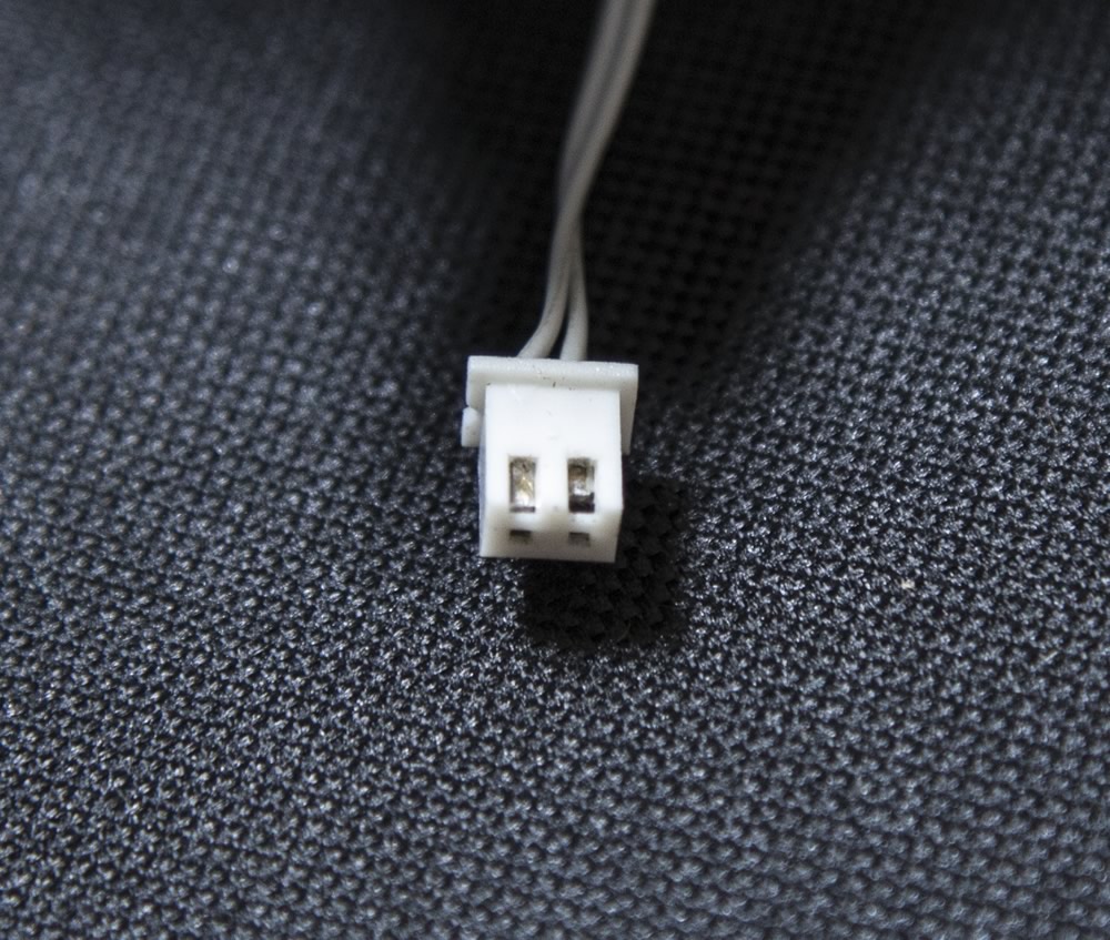 LED_connector_02.jpg