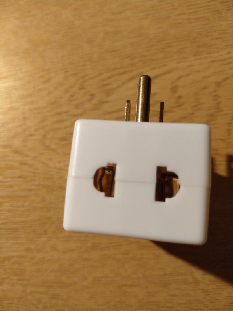 plug 3.jpg