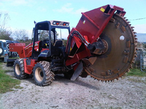 trencher r95l.jpg