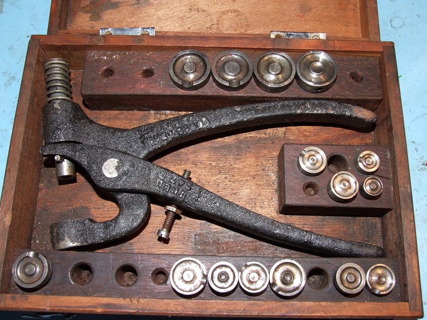 vintage wiring tool.jpg